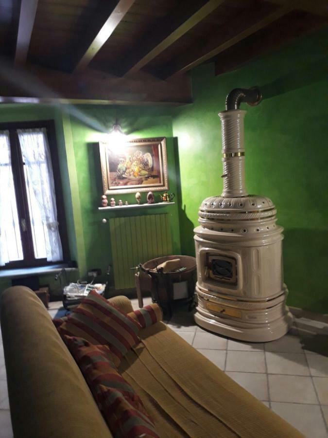 B&B La Corte Suites Salice Terme Luaran gambar