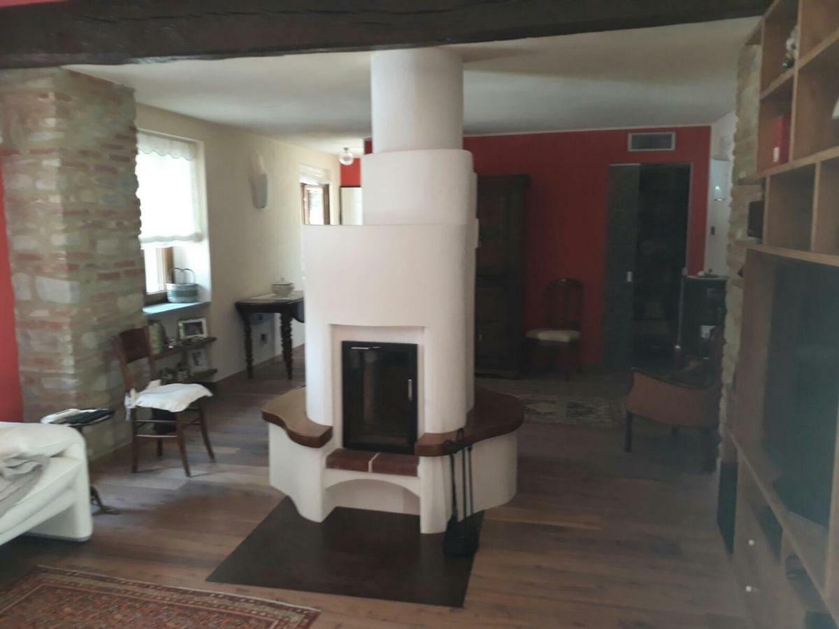 B&B La Corte Suites Salice Terme Luaran gambar