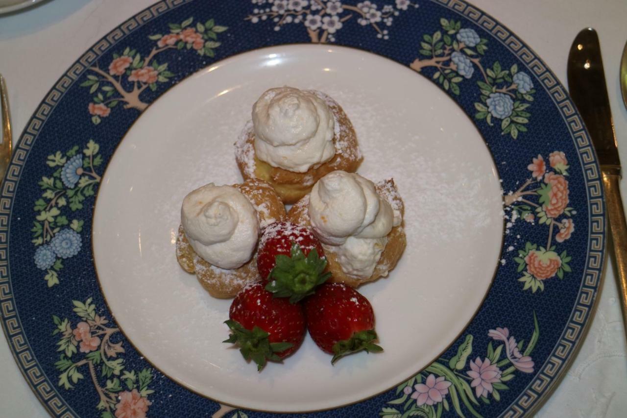 B&B La Corte Suites Salice Terme Luaran gambar